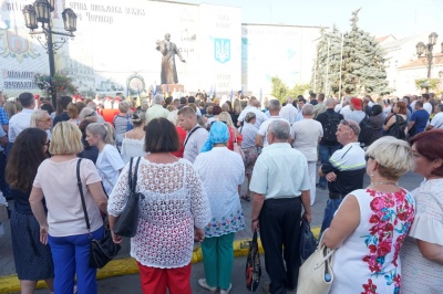 У Чернівцях відбувся спільний молебень за загиблими героями – фото