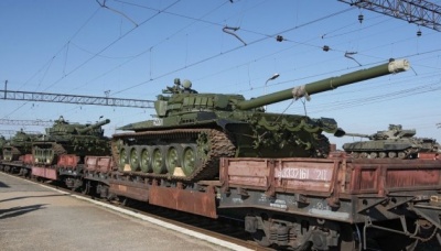 Розвідка: Росія продовжує перекидати на Донбас танки, САУ та міномети