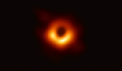 Автори першого у світі фото чорної діри отримали за нього шалену премію