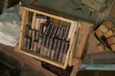 Бійці добробатів добровільно передали 10 тонн зброї Національної поліції