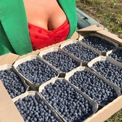 Леся Нікітюк спокусила розкішними грудьми