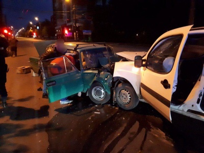 Смертельна ДТП у Чернівцях: загинуло подружжя, яке їхало на овочевий ринок