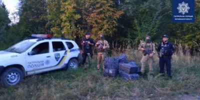 На Буковині поліцейські разом з прикордонниками затримали "сигаретників"-втікачів