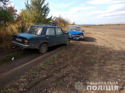 На Буковині два авто зіткнулись на польовій дорозі: постраждав 10-річний хлопчик