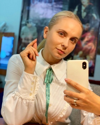 Як 17-річна дівчинка: Лілія Ребрик без макіяжу захопила природною красою