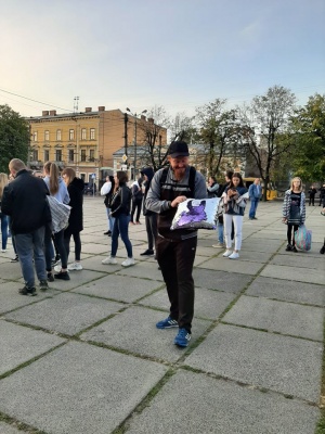 Масштабний бій подушками: у Чернівцях вирішили побити незвичний рекорд – фото