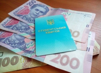 У профкомі ЧНУ розповіли, коли студенти отримають стипендію за вересень