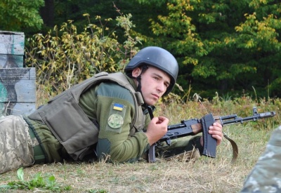 На Буковині десантники демонстрували свої бойові вміння на полігоні «Прибан» – фото