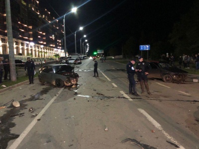 У Чернівцях повністю перекрили рух на Воробкевича через ДТП з потерпілими