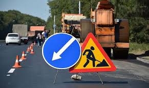 До кінця року відремонтують п'ять автомобільних доріг на Сокирянщині До кінця року відремонтують п'ять автомобільних доріг на Сокирянщині