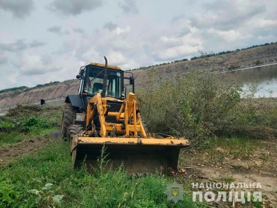 Смертельна ДТП на Буковині: водій екскаватора здійснив наїзд на напарника