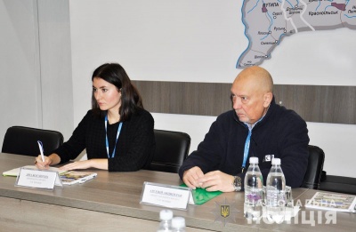 Поліція Буковини та представники ОБСЄ обговорювали питання протидії торгівлі людьми та незаконної міграції 
