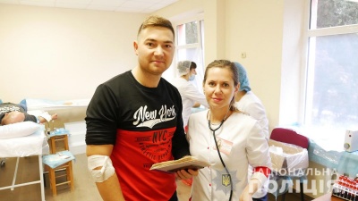 Чернівецькі поліцейські долучились до всеукраїнської акції донорства