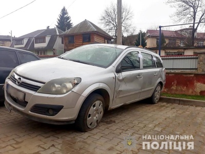 На Буковині легковик збив жінку-пішохода: постраждалу госпіталізували