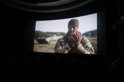 У Чернівцях презентували стрічку «Соловей співає» – фото