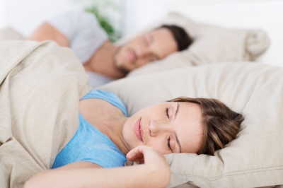 Вчені з’ясували, що кількість сну впливає на зарплату співробітників