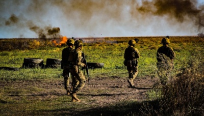 На Донбасі підірвалися двоє військових