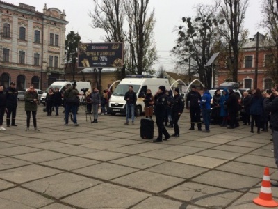 Сьогодні у Чернівцях провели масштабну екшн-акцію