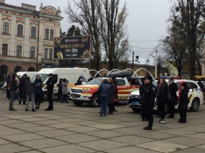 Сьогодні у Чернівцях провели масштабну екшн-акцію