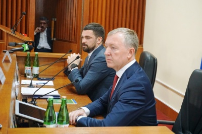 Всі заступники голови Чернівецької ОДА сьогодні напишуть заяви на звільнення, – Трофімов