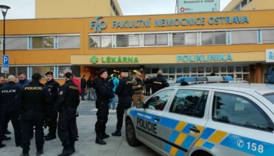 У Чехії чоловік влаштував стрілянину у лікарні. 6 осіб загинули