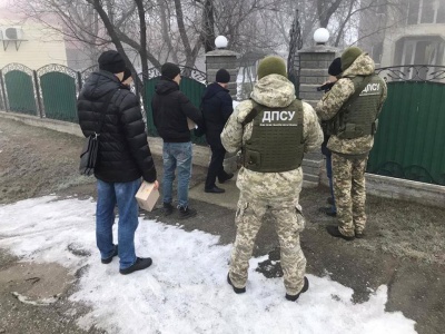 На Буковині затримали групу контрабандистів, які намагалися завезти медпрепарати для підсилення дії наркотиків