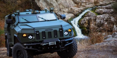 Українці зможуть придбати цивільний варіант армійської машини «Новатор»