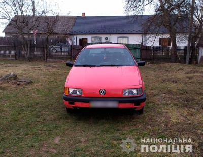 На Буковині молодик викрав Volkswagen і покинув його в іншому селі