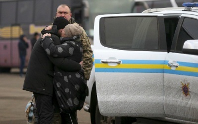 Обмін завершено. З полону бойовиків повернулися 76 українців 