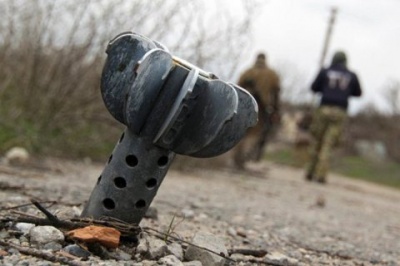На Донбасі підірвалися двоє українських військових