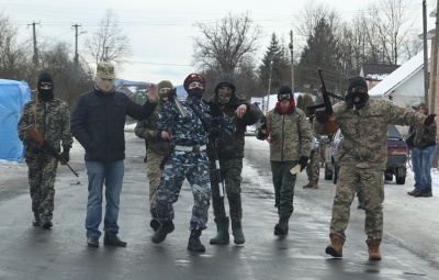 Перекривають дороги і вимагають «данину»: сьогодні стартує Маланка у Красноїльську