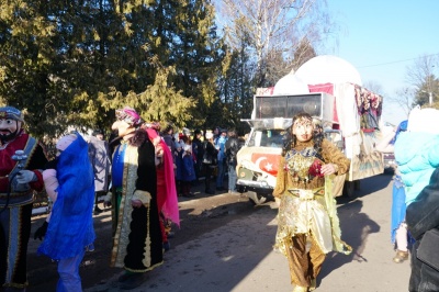 «Маланкую вже 20 років»: як у Вашківцях святкують традиційну Маланку - фото