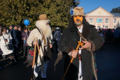 «Маланкую вже 20 років»: як у Вашківцях святкують традиційну Маланку - фото