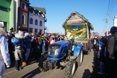 «Маланкую вже 20 років»: як у Вашківцях святкують традиційну Маланку - фото