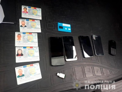 На Буковині викрили групу зловмисників, які підробляли паспорти країн Євросоюзу