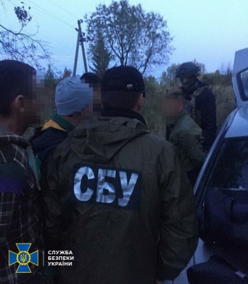 У Чернівцях за торгівлю зброєю засудили колишнього військового