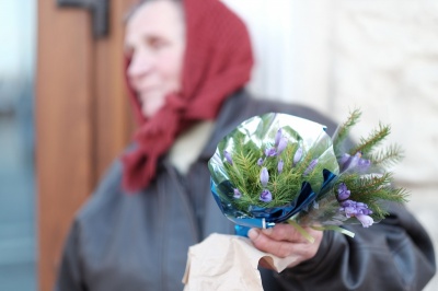 Первоцвіти – під загрозою зникнення: скільки рідкісних весняних квітів продають на Буковині