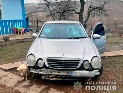 Заховав авто в сараї: поліція затримала водія, який збив на смерть чоловіка на Буковині