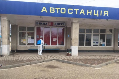 На Буковині дезінфікували автовокзали та автостанції
