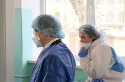 Коронавірус в Чернівцях: упродовж дня госпіталізували трьох людей з підозрою на хворобу
