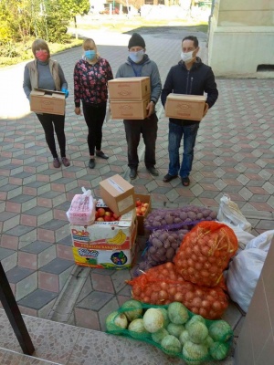 На Буковині заклади освіти передали продукти інтернатам