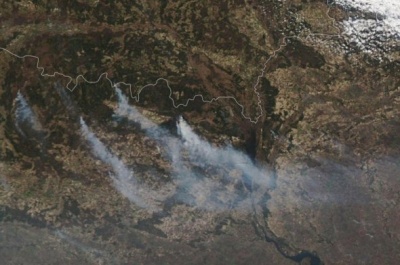 Пожежу в Чорнобилі зняли з космосу: кадри вражають