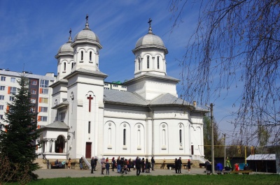 Вербна неділя на карантині: як церкви Чернівців відзначають свято – фото