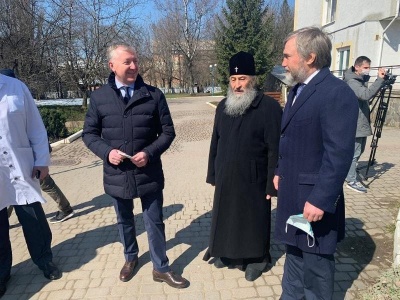 Нардеп, який днями приїжджав до Чернівців, захворів на коронавірус