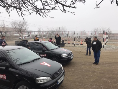 Мережа автошкіл у м. Чернівці пропонує свої послуги*