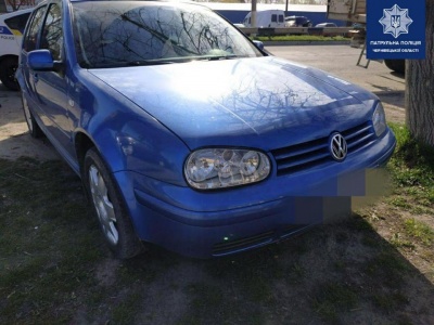 У Чернівцях за день виявили чотири автівки з "липовими" документами