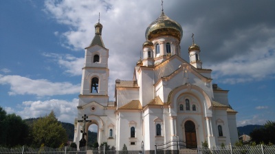 У Мукачеві на Великдень закрили всі церкви