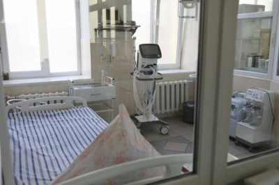 В лікарні на Буковині помер 37-річний чоловік із підозрою на COVID-19