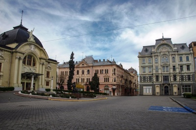 Чернівці безлюдні: вулиці міста порожніють через карантин і Великдень – фото