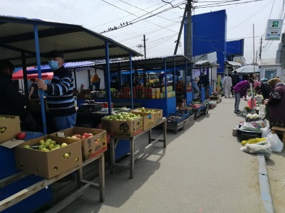 Уряд може відкрити продовольчі ринки в Україні до кінця тижня